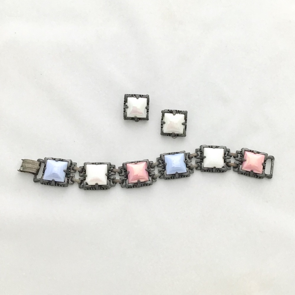 Vintage Porcelain Statement Set - image 1